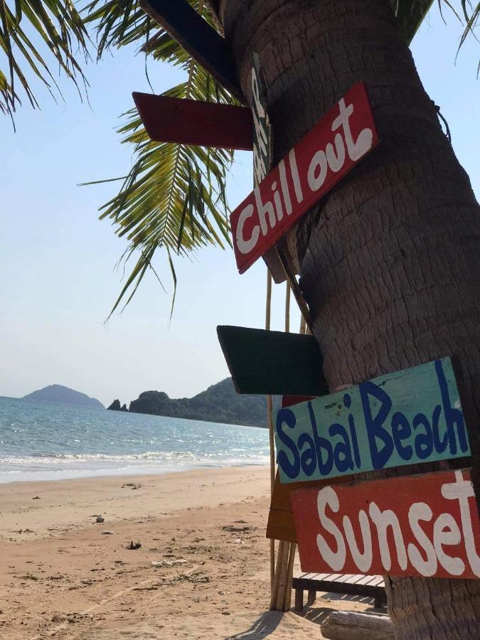 Sabai Beach Resort Koh Mak Bagian luar foto